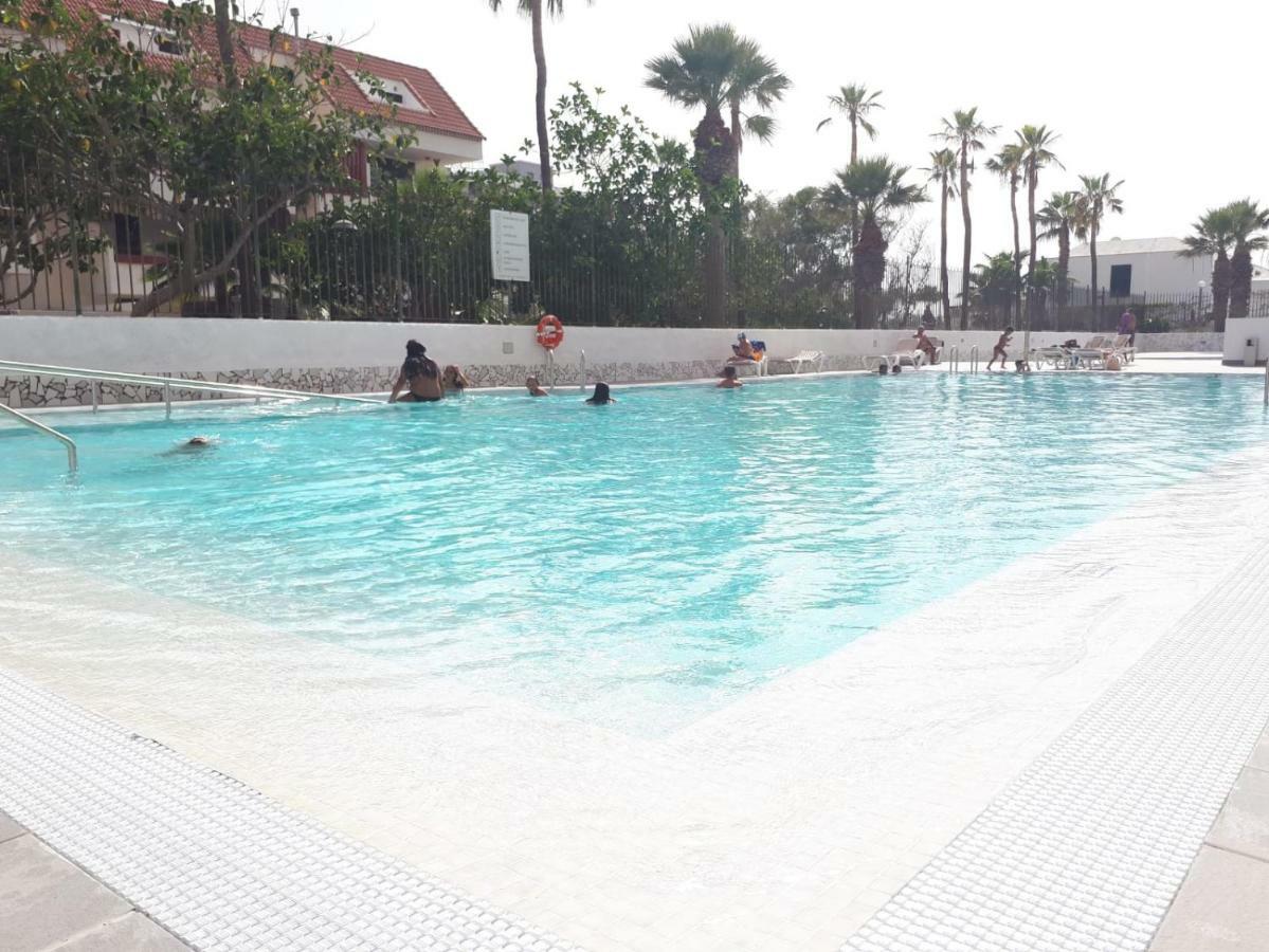 Апартаменти Playa Honda Арона Екстер'єр фото