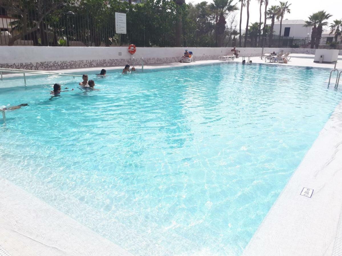 Апартаменти Playa Honda Арона Екстер'єр фото